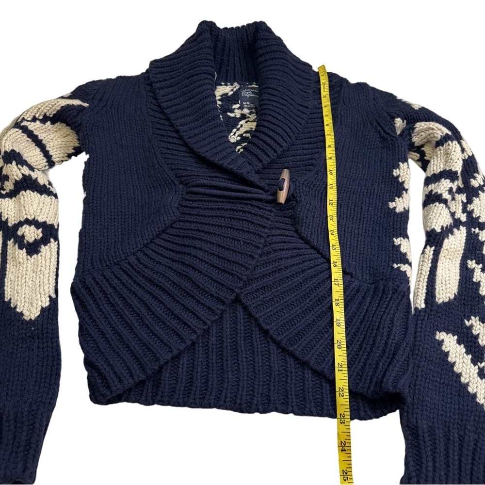 American Eagle Navy Blue and Cream Knit Sweater Size Medium Shawl Collar Vintage - Picture 6 of 11